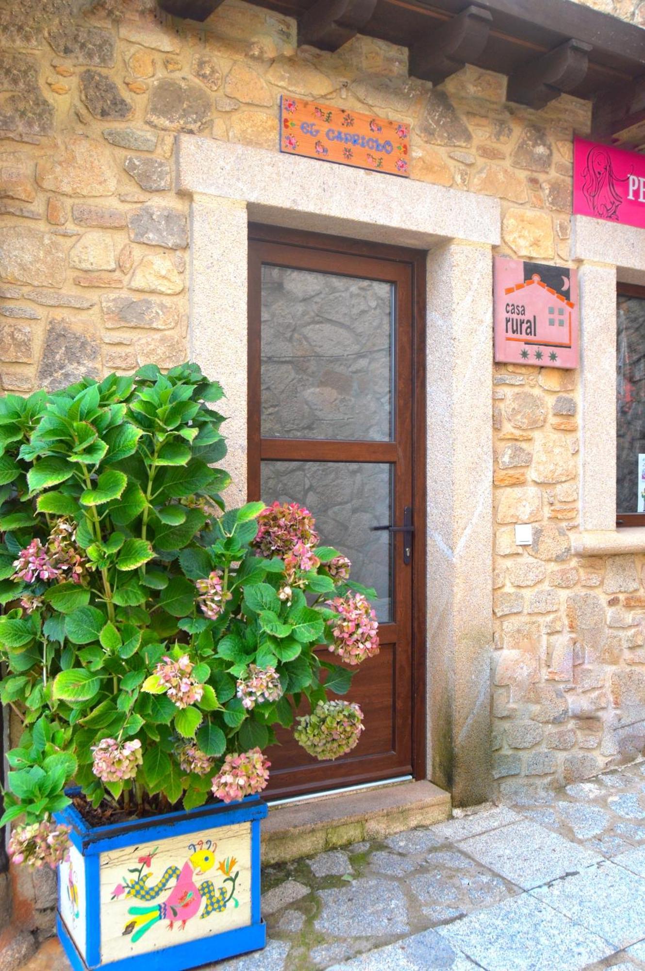 El Capricho Casa Rural Sotoserrano Exterior photo